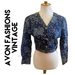Avon Fashions Vintage 80’s/90’s Blue with Silver Floral Design Cropped Bolero St